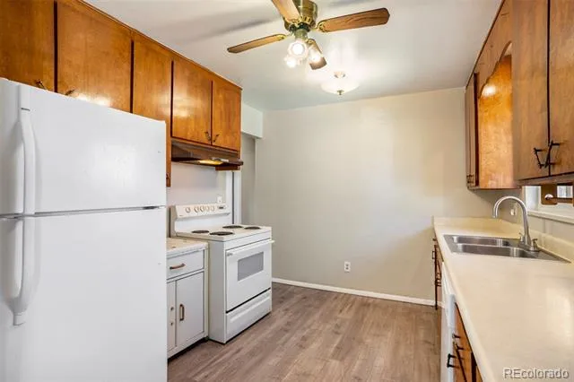 414 Maplewood Drive Colorado Springs, CO 80907