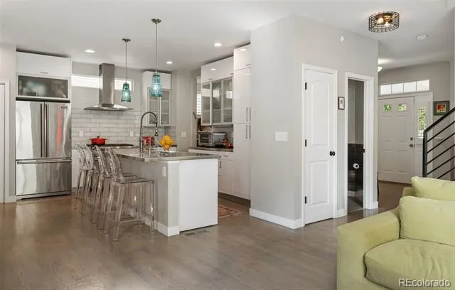 29 S Syracuse Street Denver, CO 80230