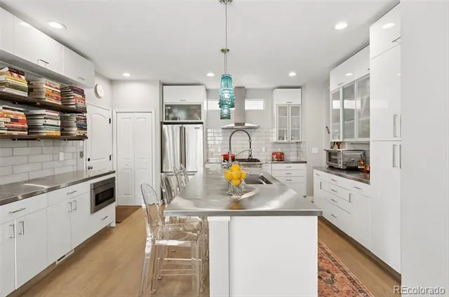 29 S Syracuse Street Denver, CO 80230