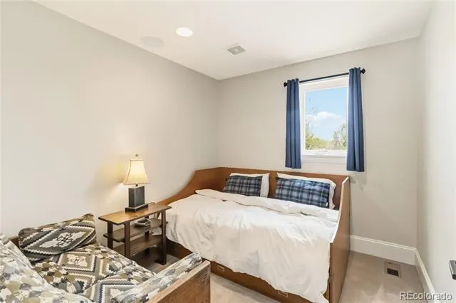 1901 S Logan Street Denver, CO 80210