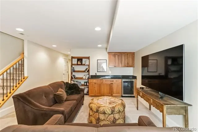 1901 S Logan Street Denver, CO 80210
