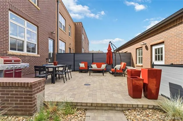 1901 S Logan Street Denver, CO 80210
