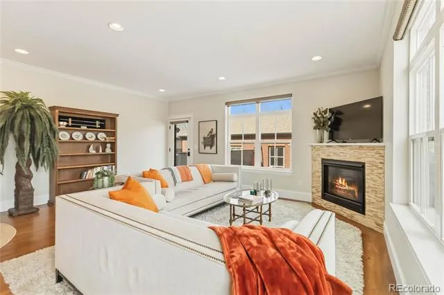 1901 S Logan Street Denver, CO 80210