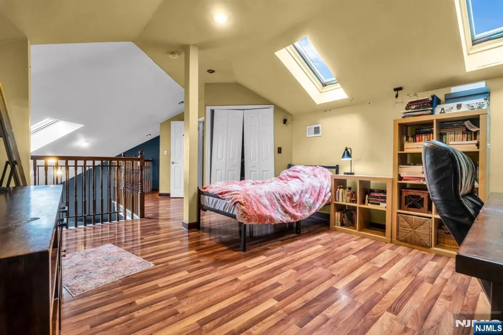 1494 Westgate Drive 4315 Fort Lee, NJ 07024