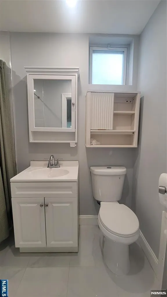 552 38th Street 2 Union City, NJ 07087