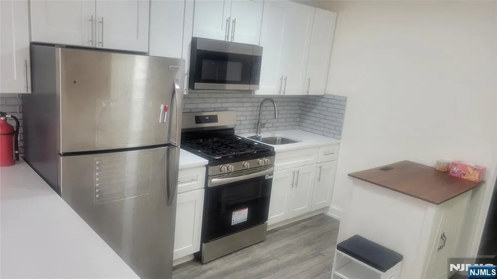 552 38th Street 2 Union City, NJ 07087