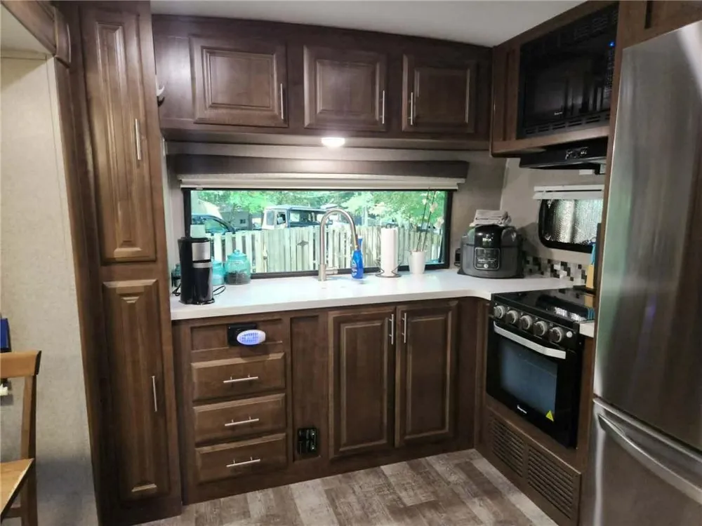 68 10th Street Ellijay, GA 30540