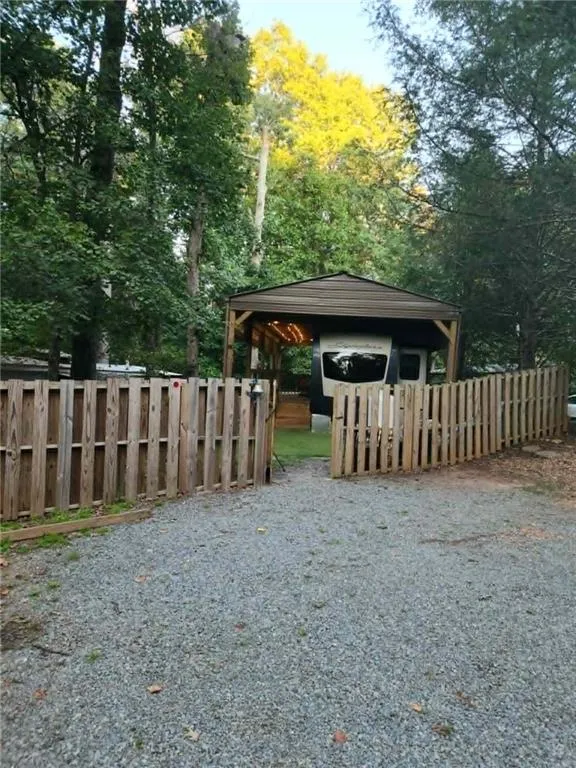 68 10th Street Ellijay, GA 30540