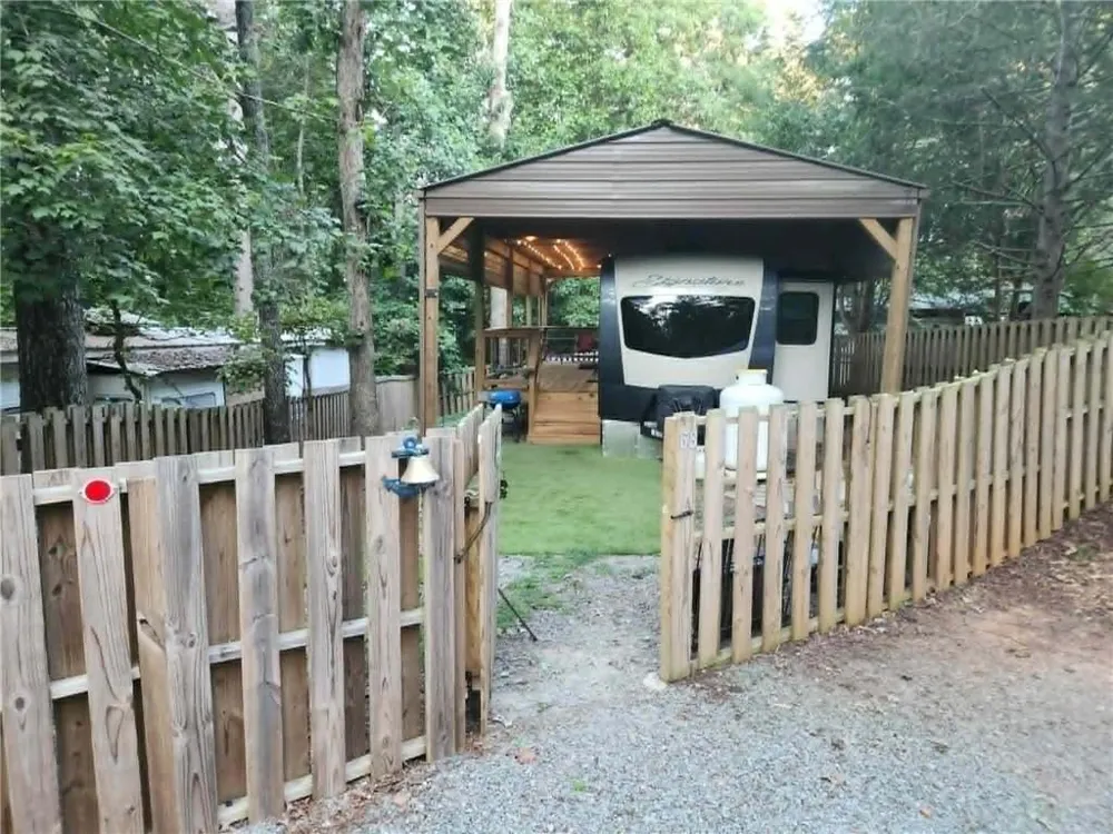 68 10th Street Ellijay, GA 30540
