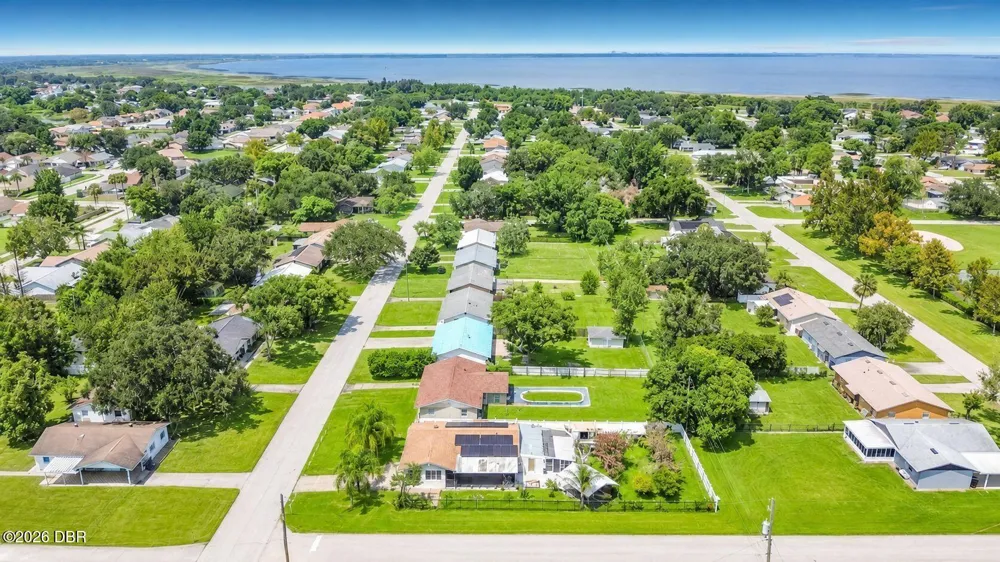 343 Montana Avenue St. Cloud, FL 34769