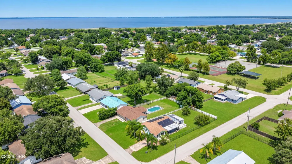 343 Montana Avenue St. Cloud, FL 34769