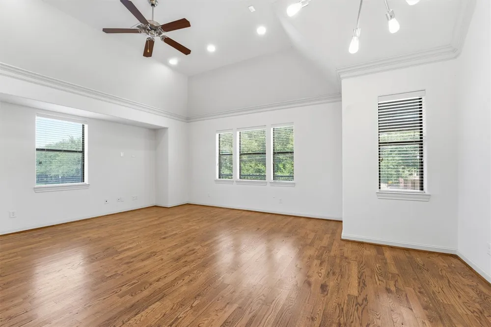 2305 Bastrop Street #A Houston, TX 77004