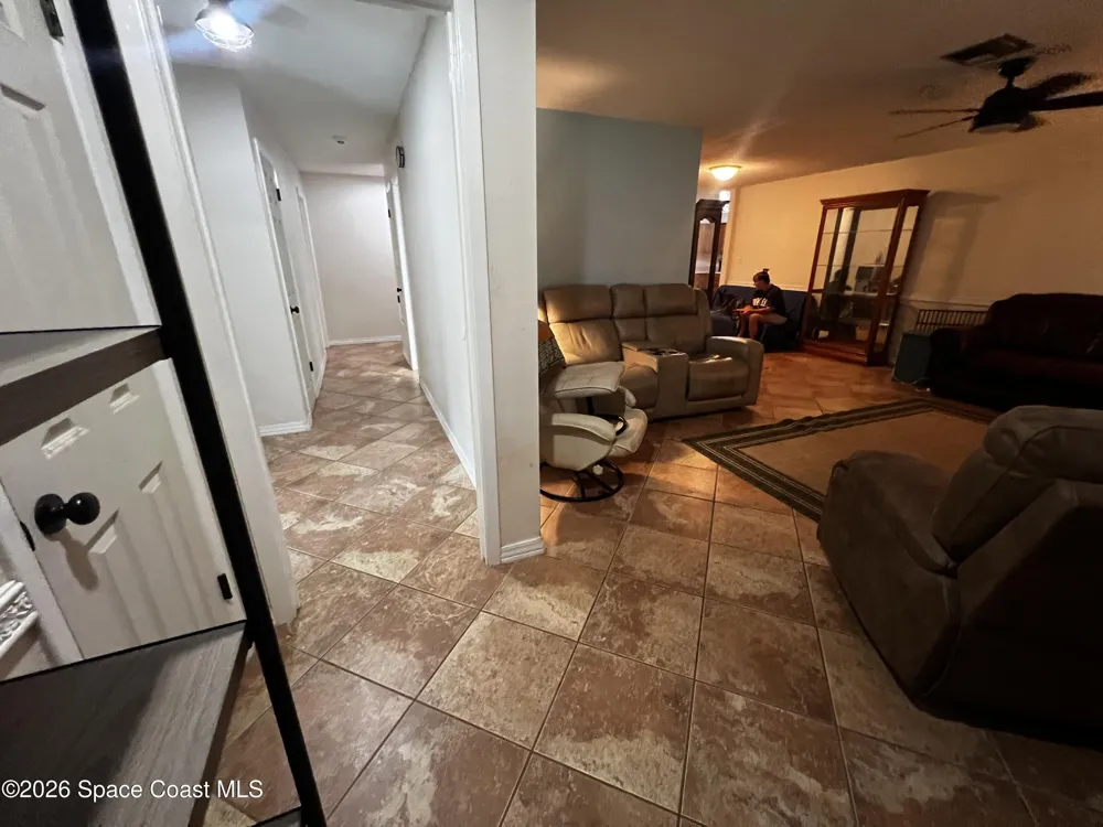 1705 S Lilac Circle Titusville, FL 32796