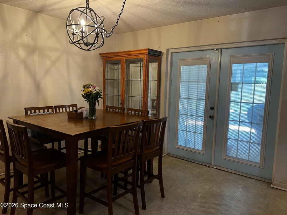 1705 S Lilac Circle Titusville, FL 32796