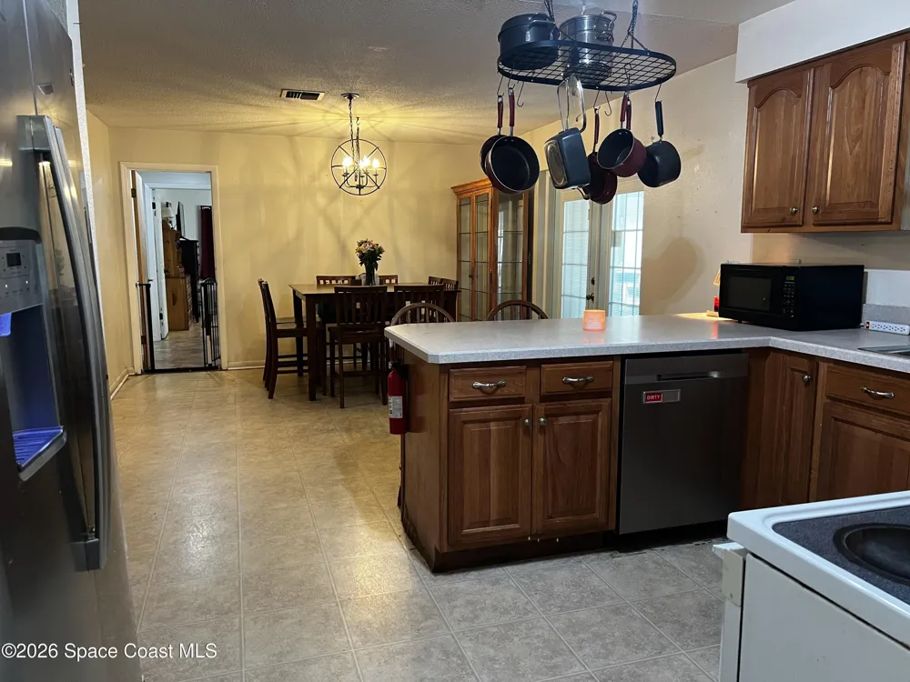 1705 S Lilac Circle Titusville, FL 32796