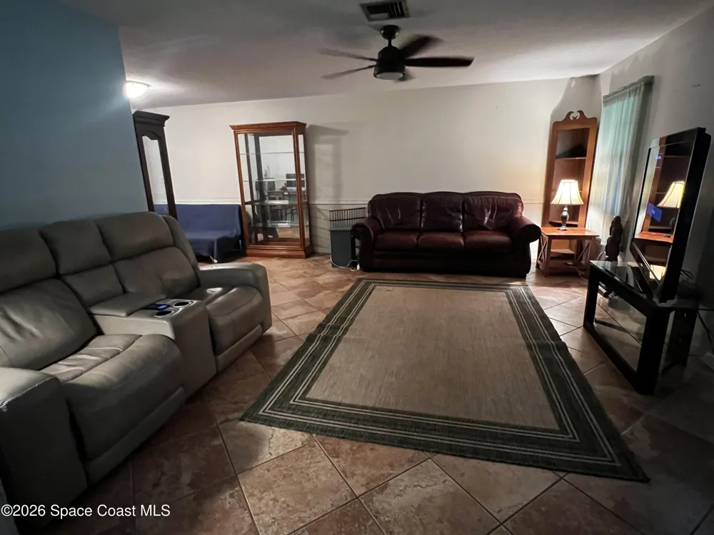 1705 S Lilac Circle Titusville, FL 32796