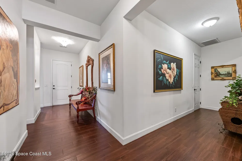 121 Seminole Lane Cocoa Beach, FL 32931