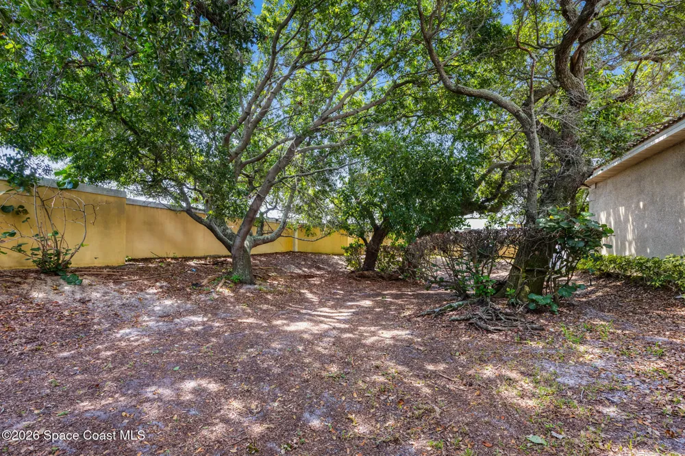 121 Seminole Lane Cocoa Beach, FL 32931