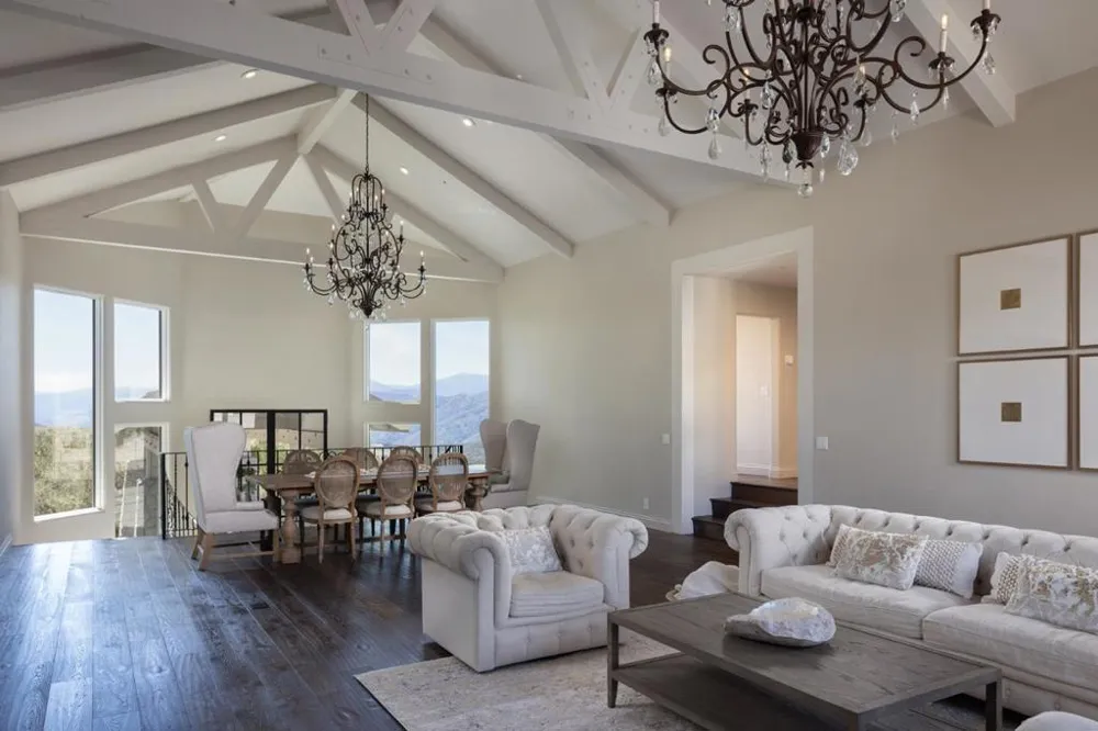 26264 Paseo Del Sur Monterey, CA 93940