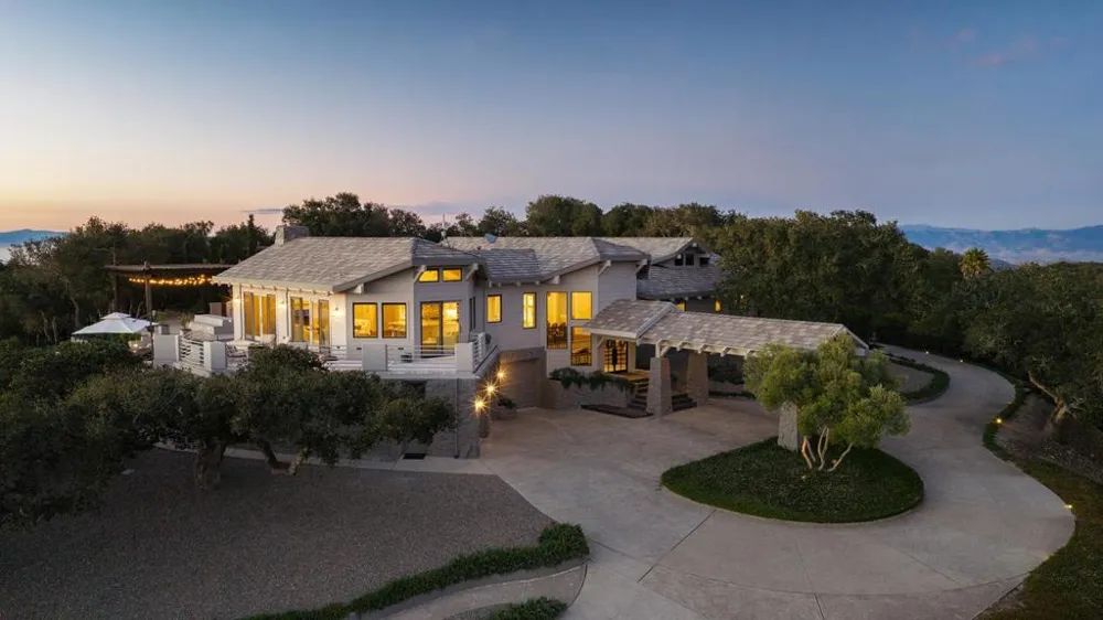 26264 Paseo Del Sur Monterey, CA 93940