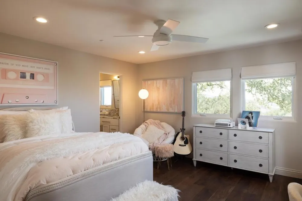 26264 Paseo Del Sur Monterey, CA 93940