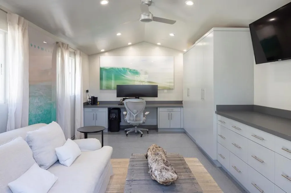 26264 Paseo Del Sur Monterey, CA 93940