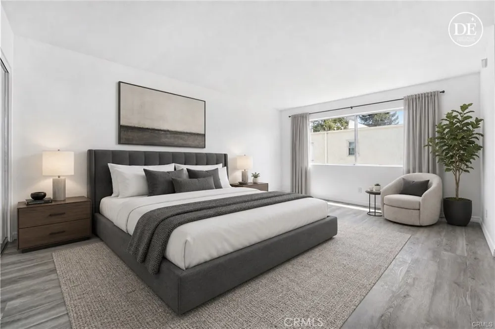 6223 Nita Woodland Hills, CA 91367