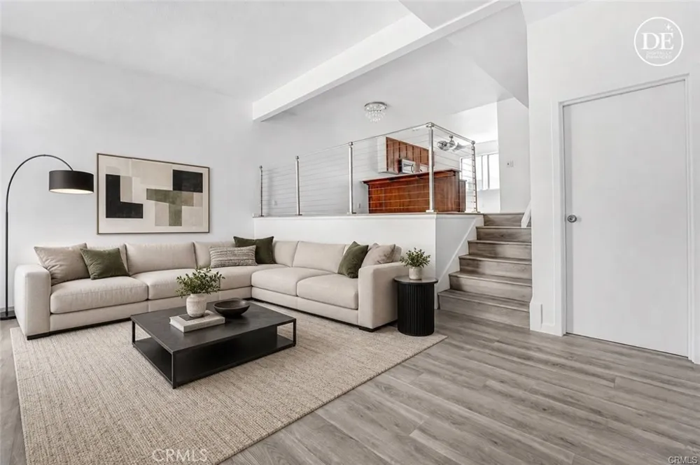 6223 Nita Woodland Hills, CA 91367
