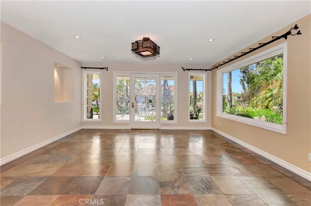 3140 E Bradbury Court Orange, CA 92867