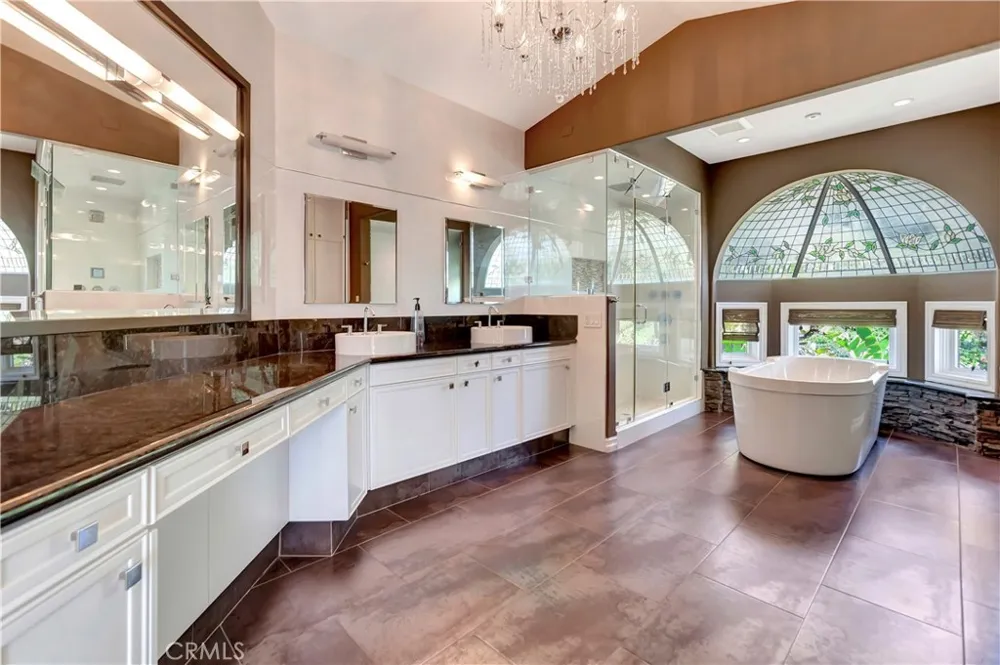 3140 E Bradbury Court Orange, CA 92867
