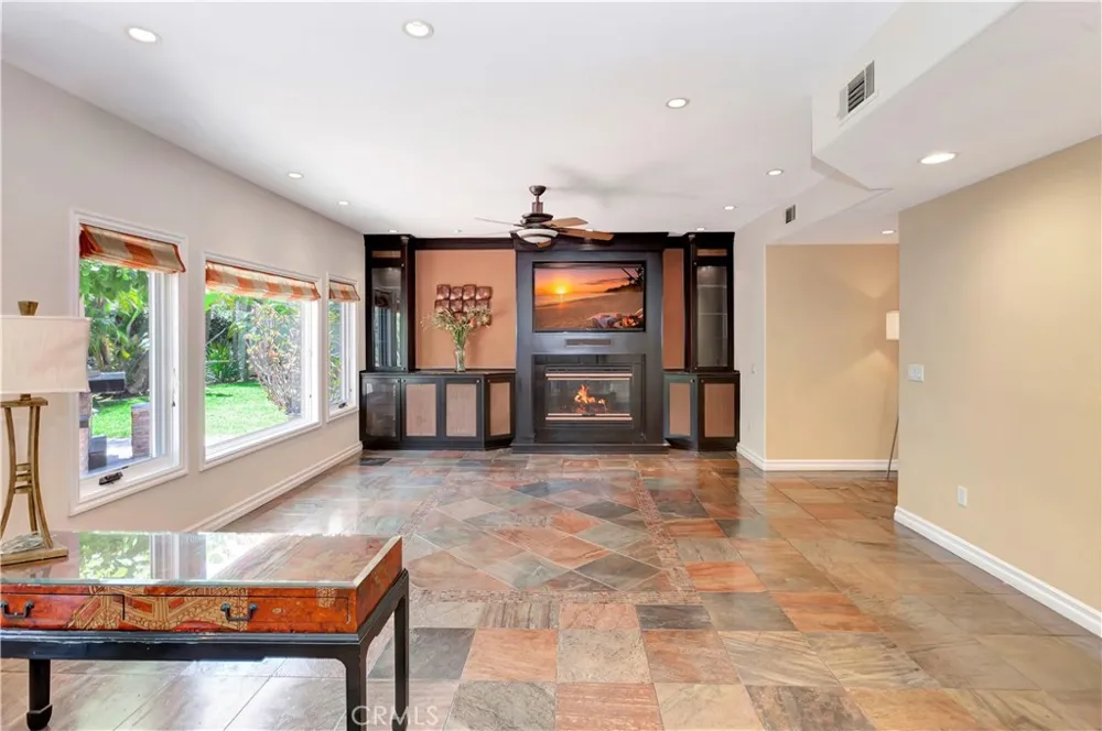 3140 E Bradbury Court Orange, CA 92867