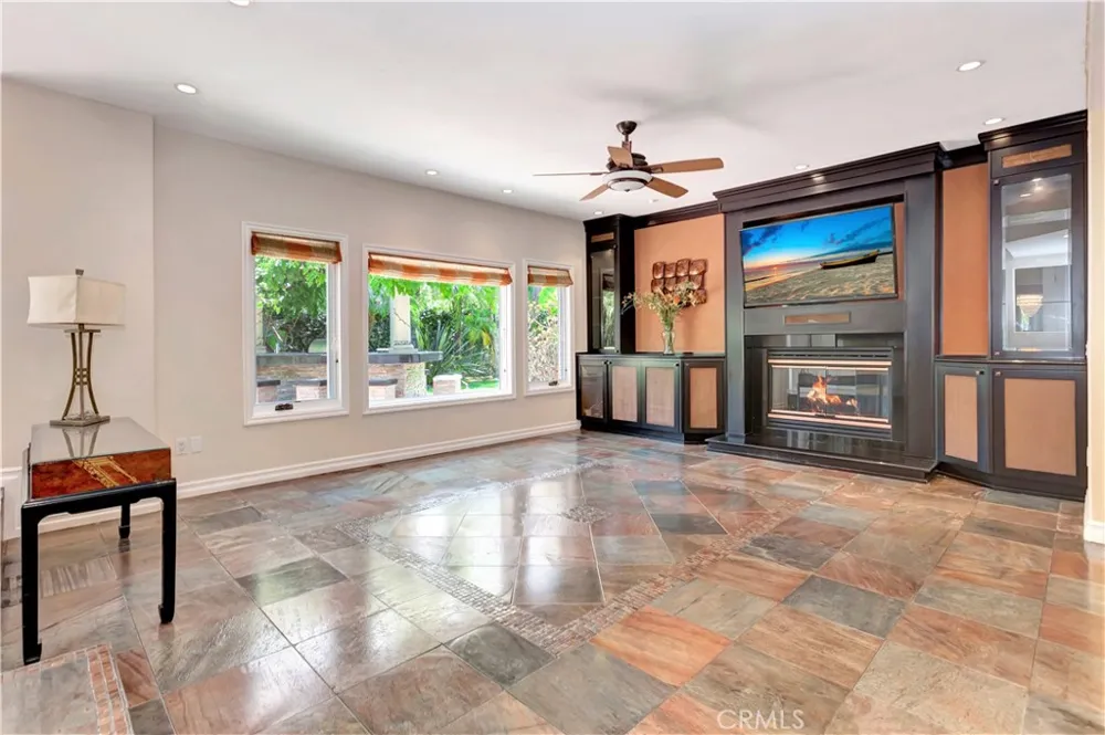 3140 E Bradbury Court Orange, CA 92867
