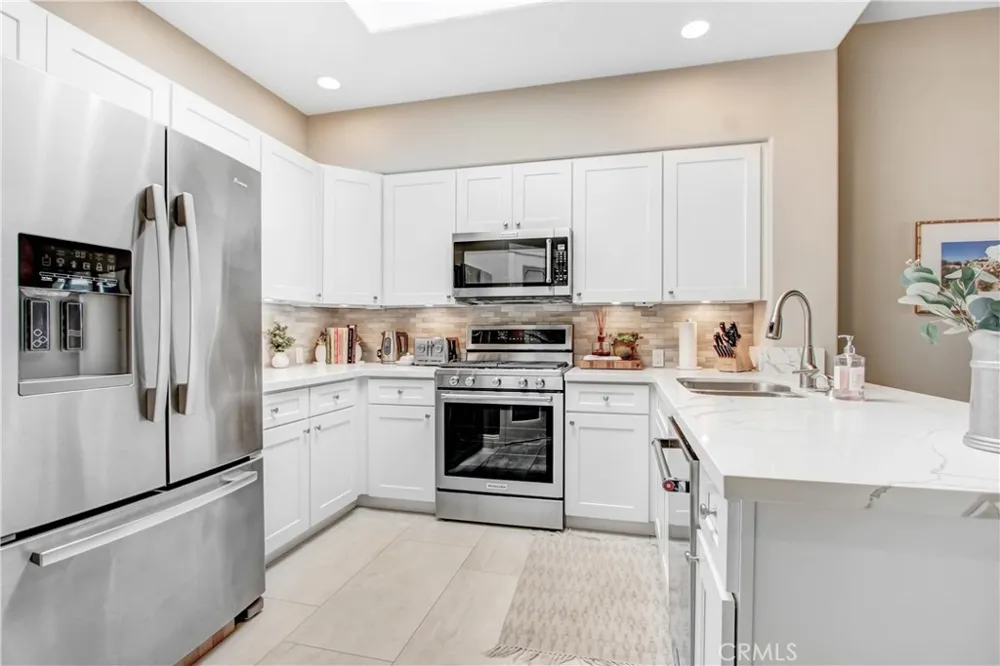 2600 Newport Newport Beach, CA 92663