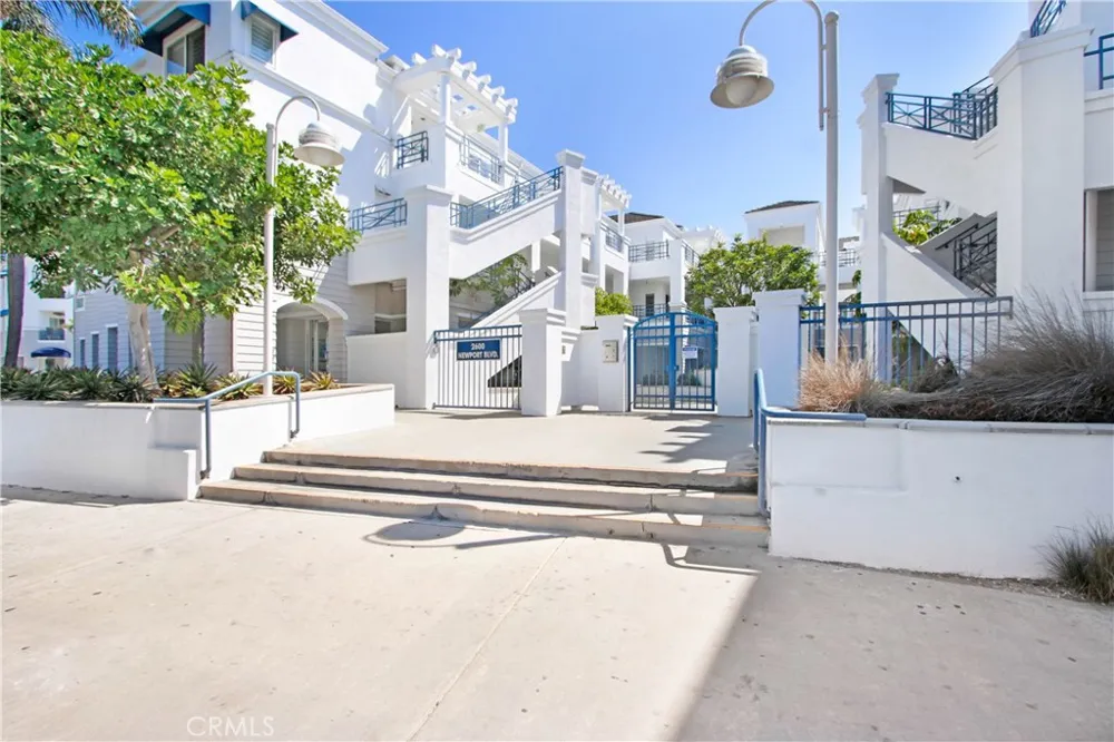 2600 Newport Newport Beach, CA 92663