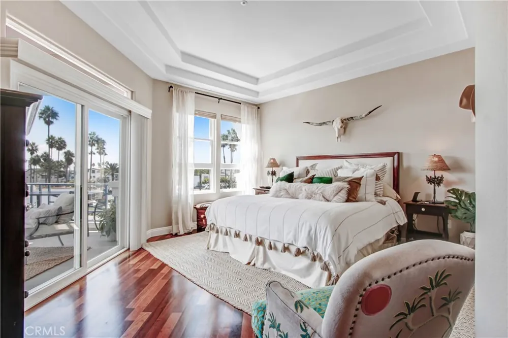2600 Newport Newport Beach, CA 92663