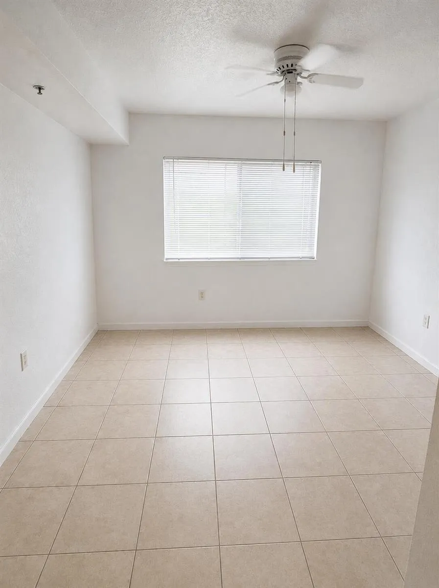 121 SW PALM DRIVE #104 Port St. Lucie, FL 34986