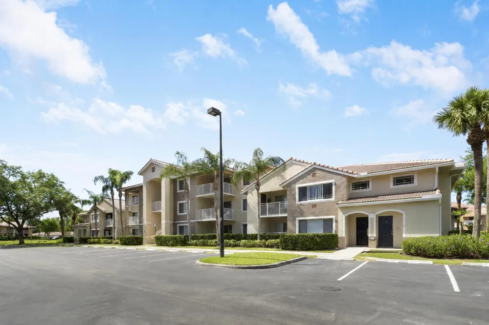 121 SW PALM DRIVE #104 Port St. Lucie, FL 34986