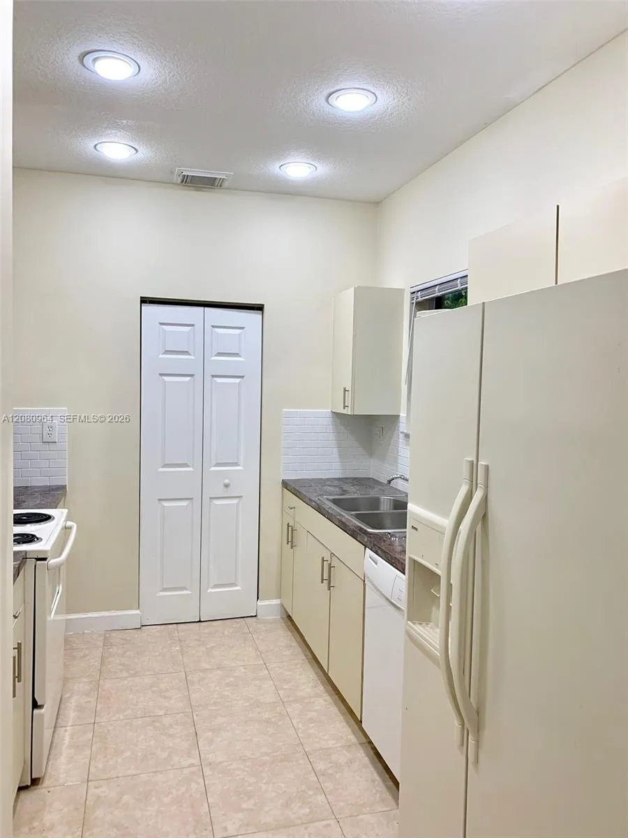 2536 NE 41st Ave #2536 Homestead, FL 33033