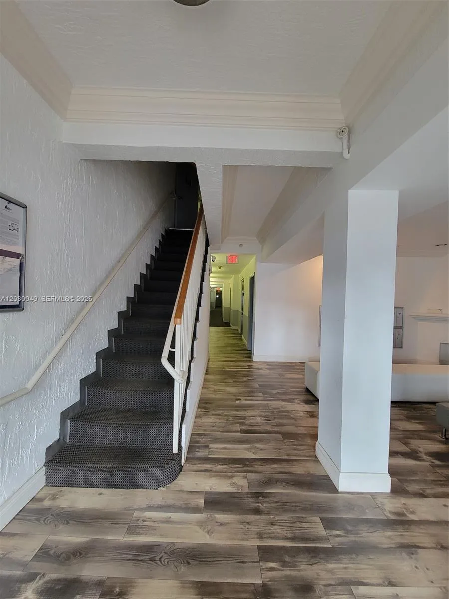 1521 Lenox Ave #105 Miami Beach, FL 33139