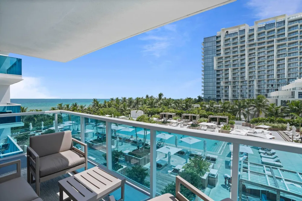 2301 COLLINS AVENUE #407 Miami Beach, FL 33139