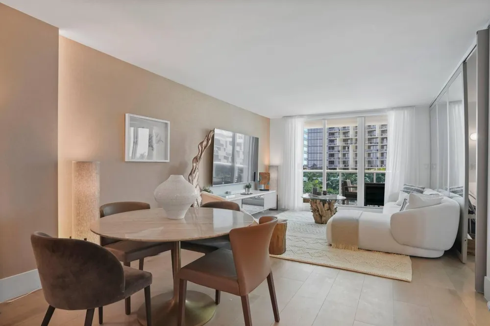 2301 COLLINS AVENUE #407 Miami Beach, FL 33139