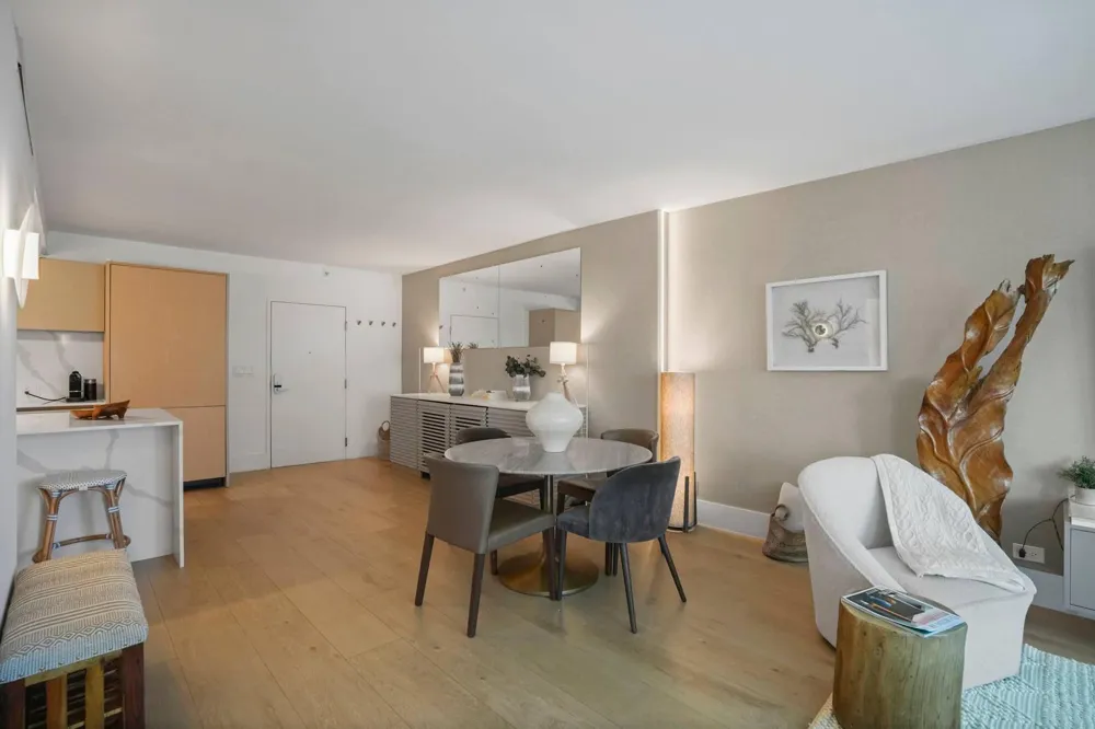 2301 COLLINS AVENUE #407 Miami Beach, FL 33139
