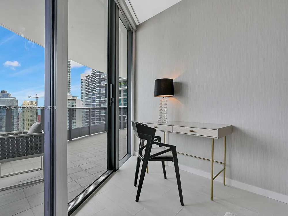 1000 Brickell Plz #3402 Miami, FL 33131