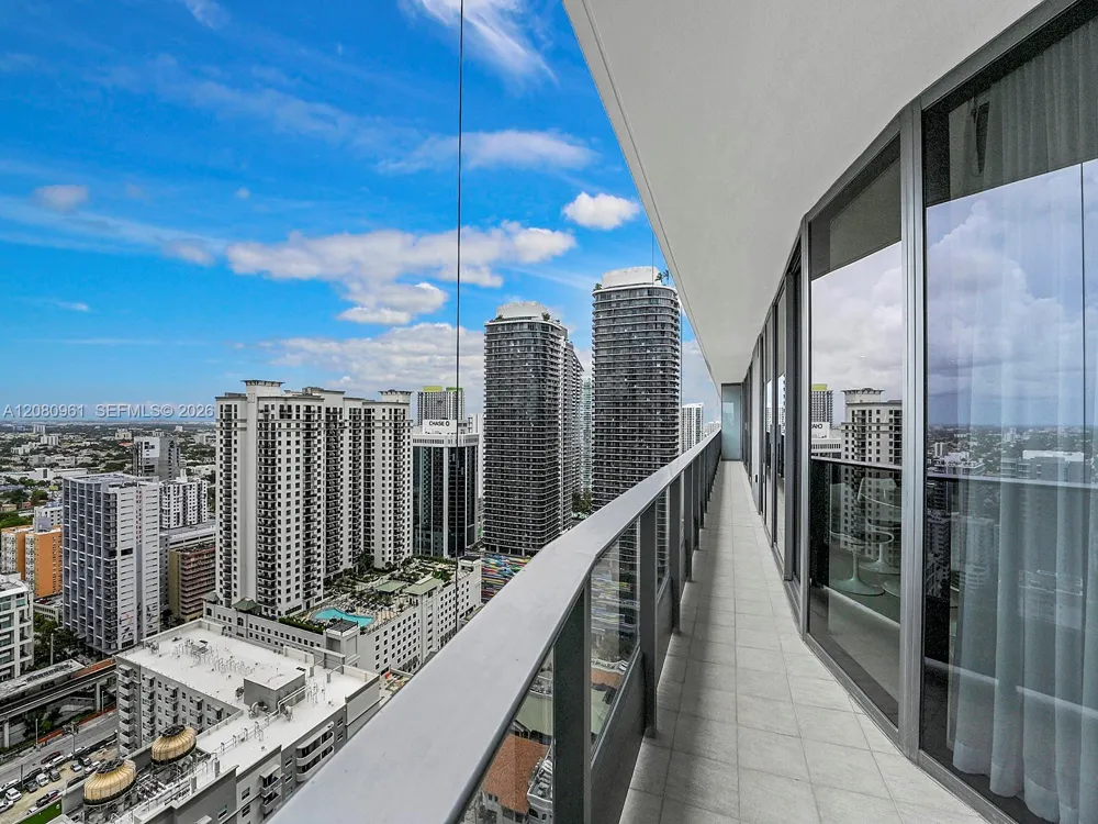 1000 Brickell Plz #3402 Miami, FL 33131