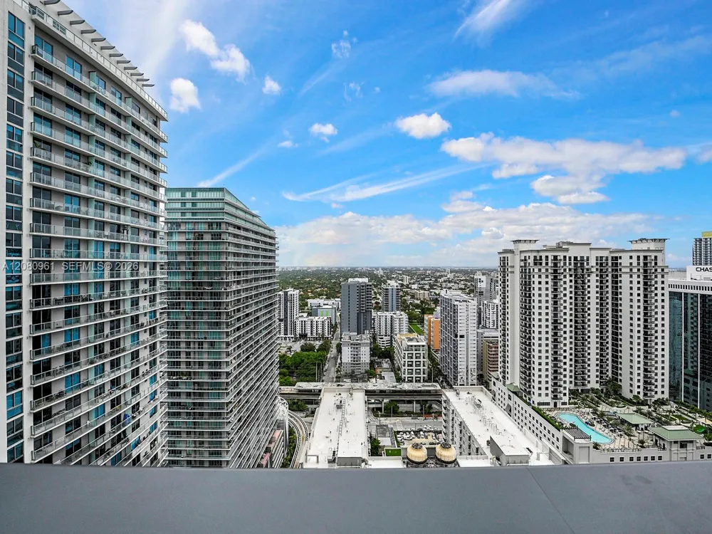1000 Brickell Plz #3402 Miami, FL 33131