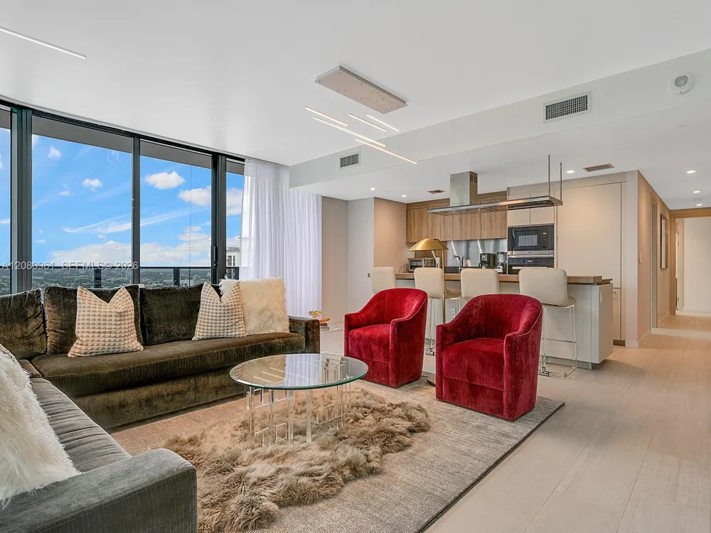 1000 Brickell Plz #3402 Miami, FL 33131