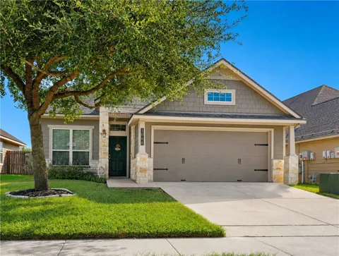 1066 Venice Drive