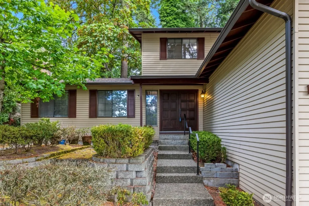 10612 NE 154th Place Bothell, WA 98011