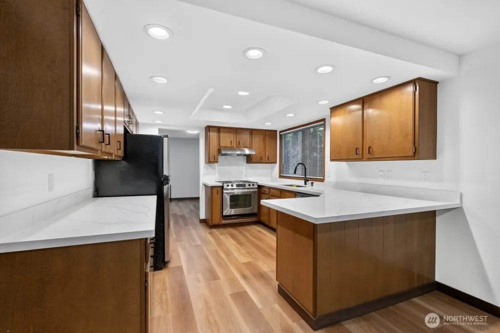 10612 NE 154th Place Bothell, WA 98011