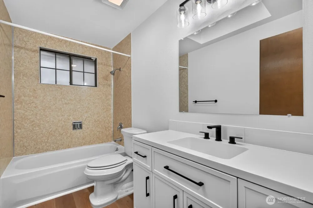 10612 NE 154th Place Bothell, WA 98011